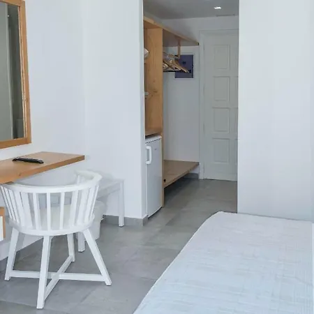 Casabella Värdshus *