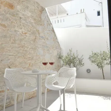 イン Casabella