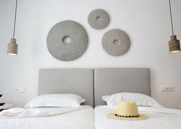 Casabella Inn Naxos City